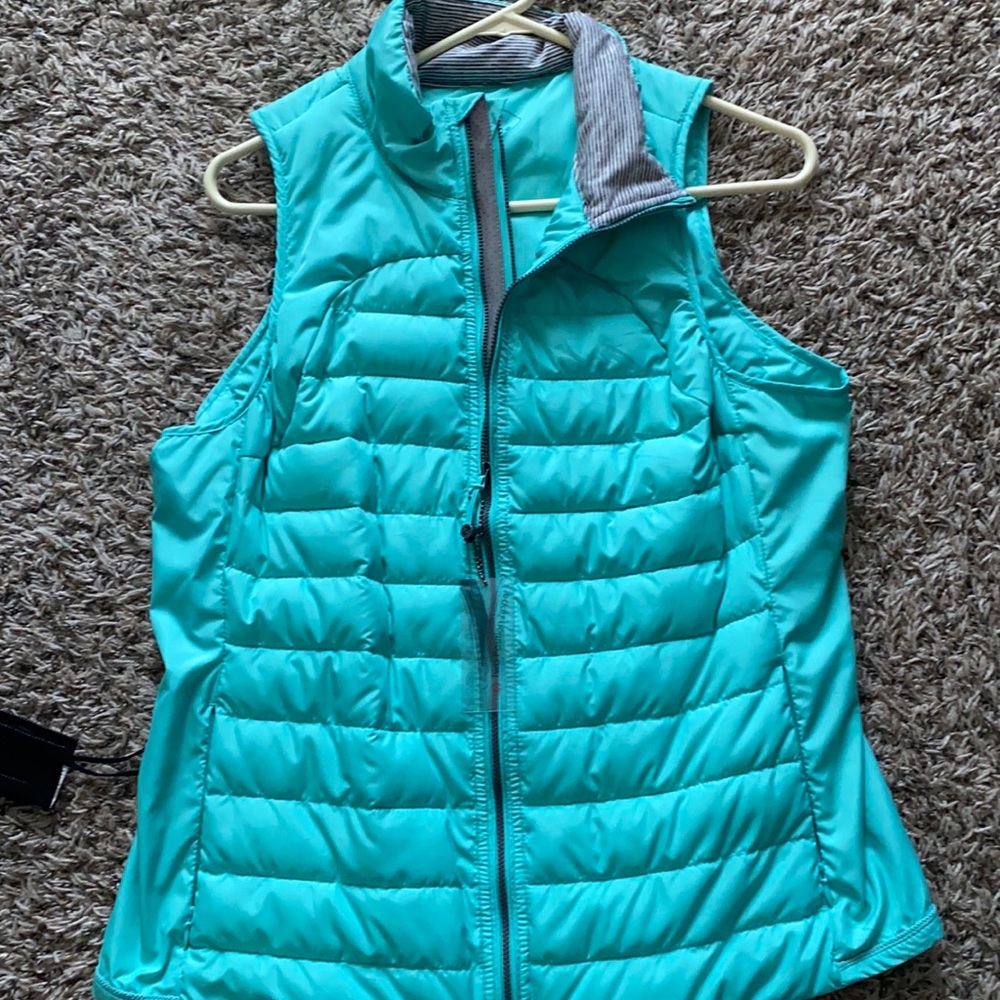 Mint green/ teal puffer vest